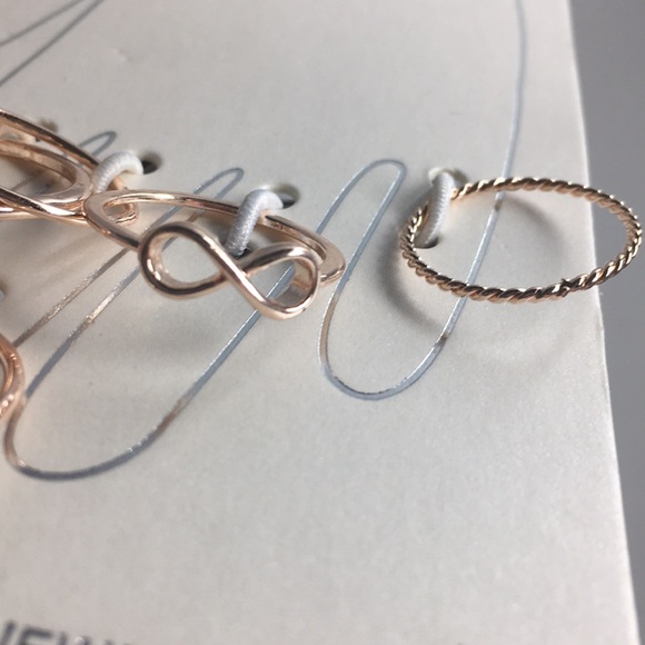 Adjustable Gold Rings - Picture 3 of 5